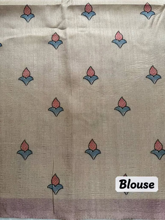 Floral butta with solid pink border blouse.