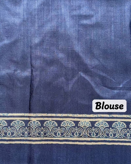 Plain Indigo blouse with printed border for woman.