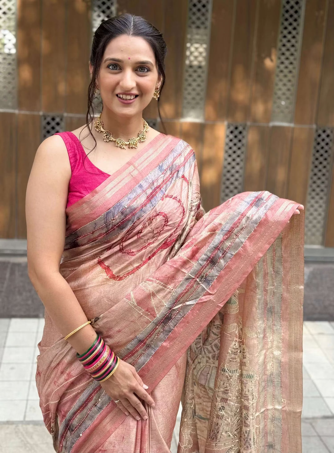 Woman in Rosewood Pink Kalamkari Art Pallu Silk Saree.