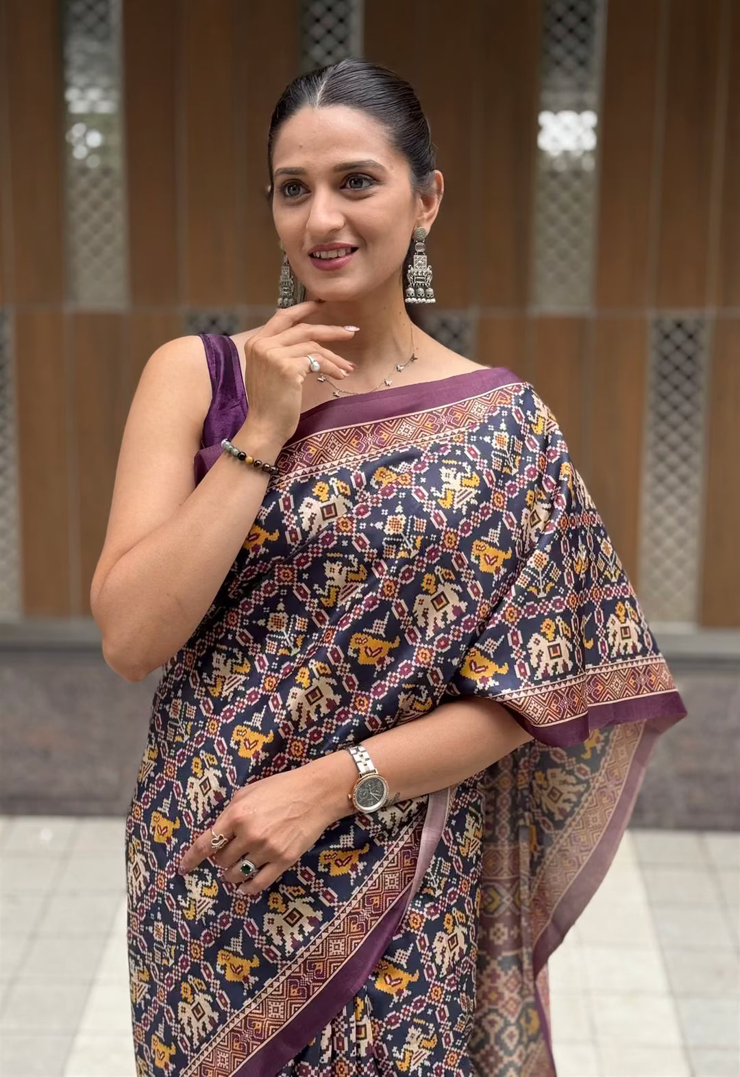 Patola print Navy Blue Colour saree for woman by Ethnic Today.
