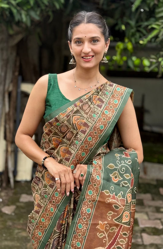 Green & Brown pallu with Peacock and Temple style motifs for woman by Ethnic Today. 
