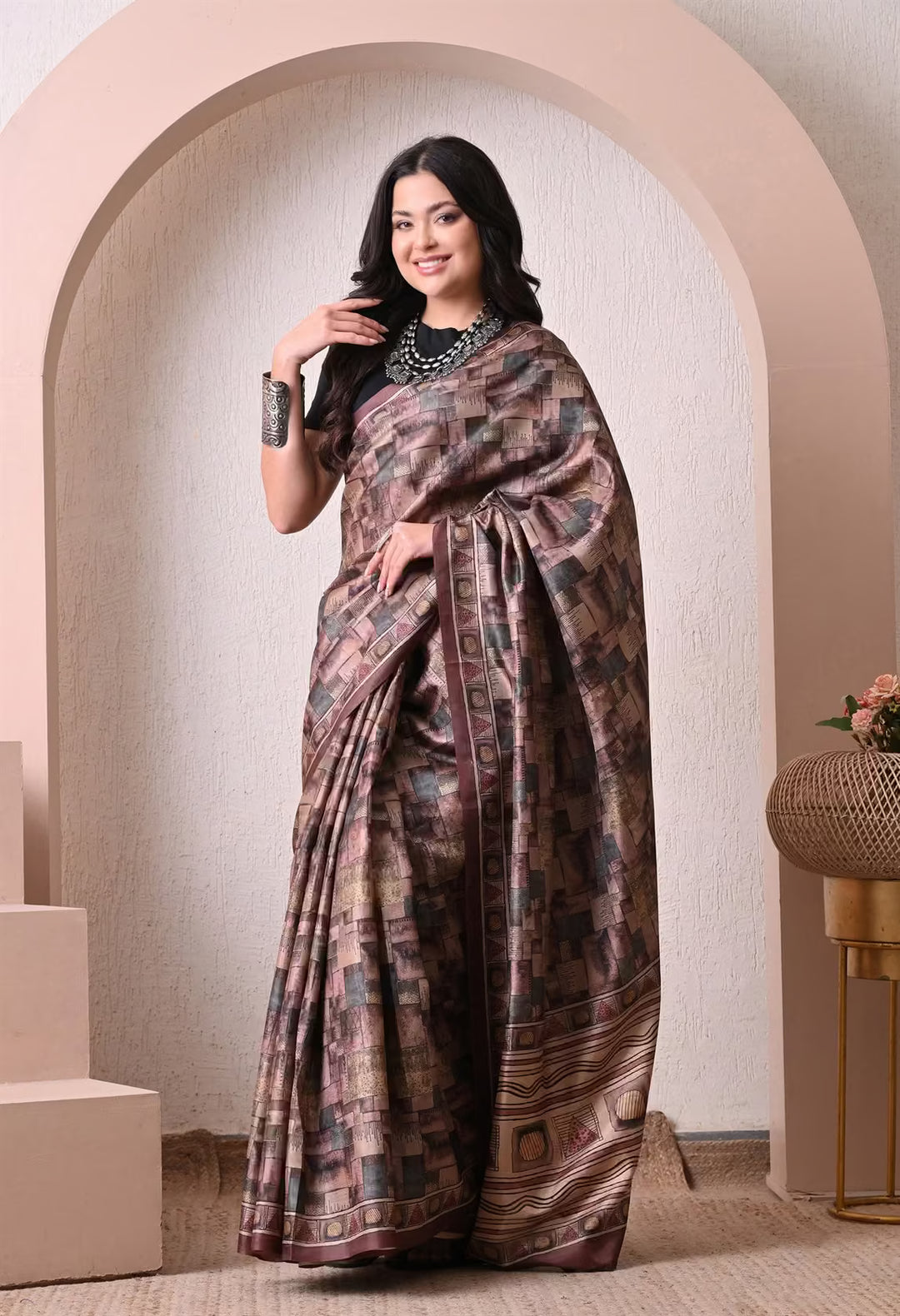 Abstract Box Pattern with Geometric bordered pallu saree for woman by Ethnic Today.