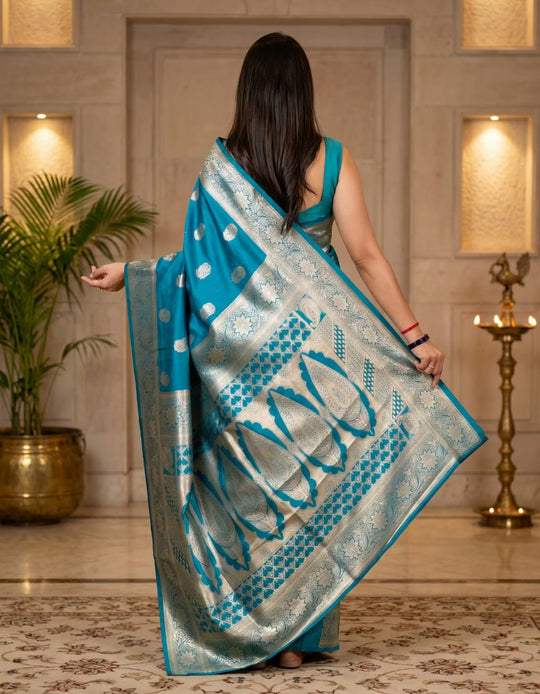 Woman wearing Floral Banarasi  jacquard saree by Ethnic Today.