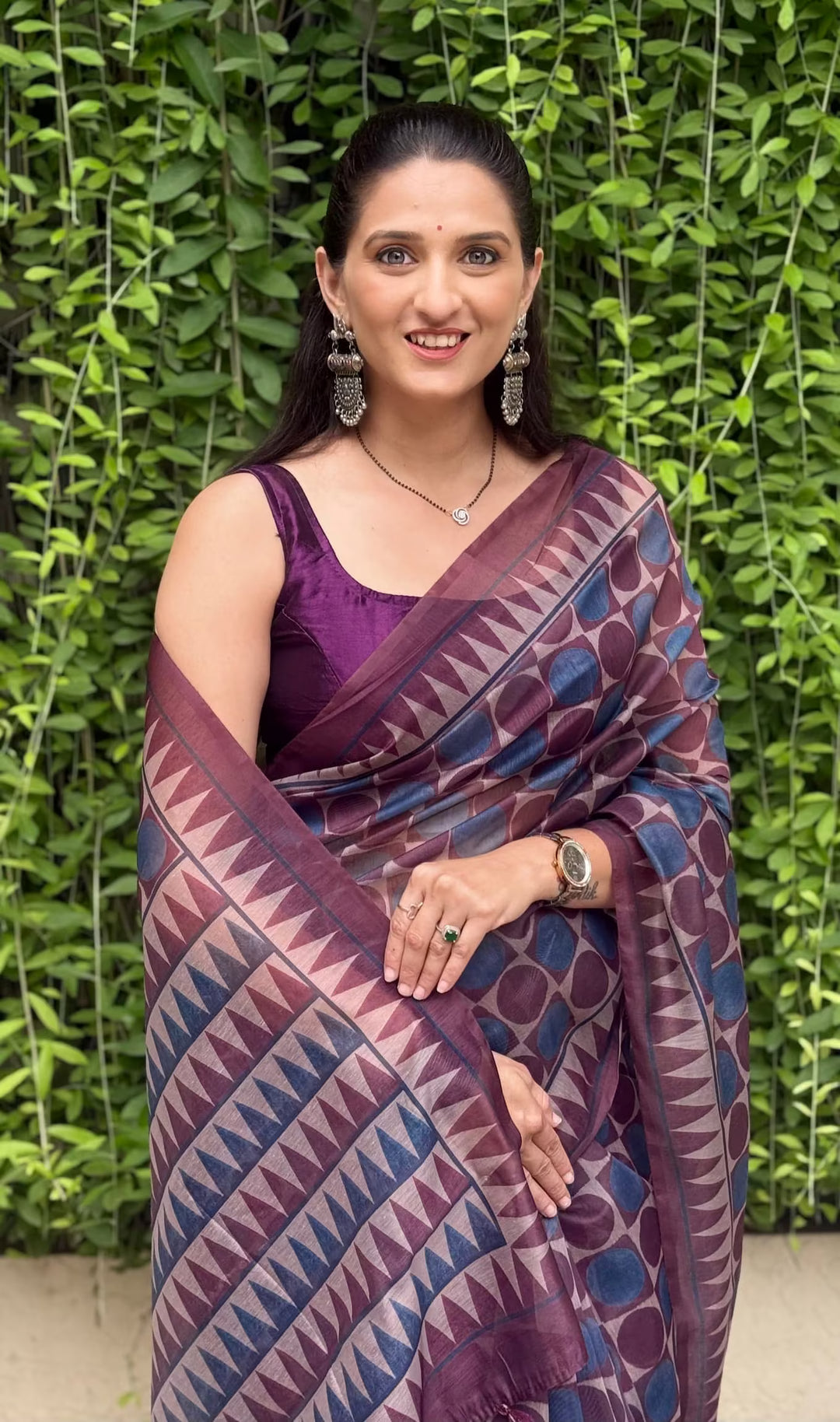 Wine Purple Polka Grid Soft Silk Saree for woman.