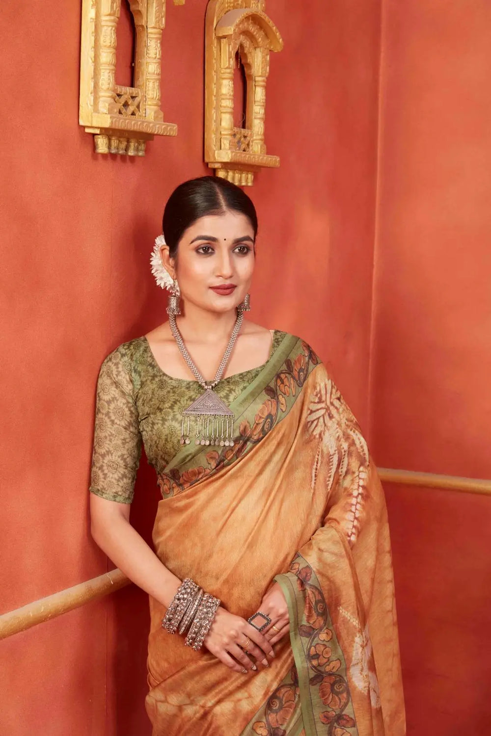 Woman in Kalamkari Pallu Pichwai Chanderi printed saree.